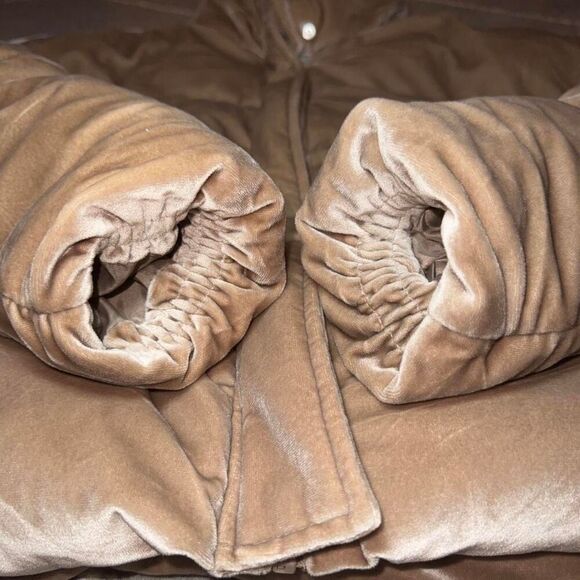 Cappuccino Tan Super Soft Velvet Puffer Coat with Sherpa Interior - Picture 7 of 8